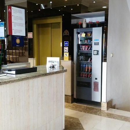 فندق هوتل سانتا كلارا اوفيدو المظهر الخارجي الصورة